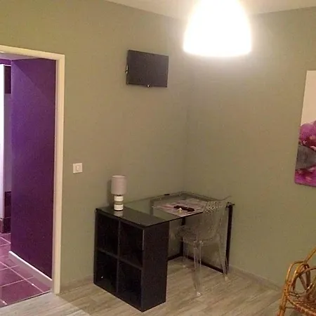 D'hotes Santa Giulia Aparthotel 3*